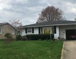 Pre-foreclosure Listing in MCCADDEN AVE NE MASSILLON, OH 44646