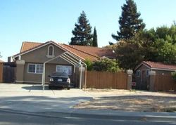 Pre-foreclosure in  WOODMONT CT Fairfield, CA 94533