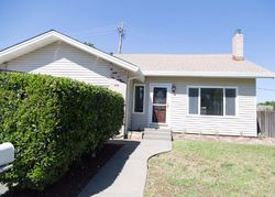Pre-foreclosure in  GREENWOOD DR Vacaville, CA 95687