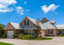 Pre-foreclosure in  OLEANDER AVE Fort Pierce, FL 34982
