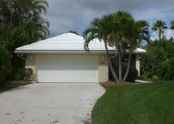 Pre-foreclosure in  SW FAIRWAY LNDG Port Saint Lucie, FL 34986