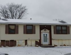  W 30th St, Davenport IA