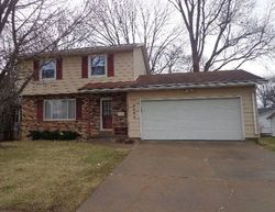 Pre-foreclosure Listing in MIDDLE RD BETTENDORF, IA 52722