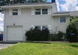 Pre-foreclosure in  TRACY DR Fords, NJ 08863