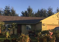 Pre-foreclosure Listing in COUNTRY LN WOODBURN, OR 97071