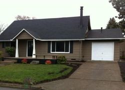 Pre-foreclosure in  SW 192ND AVE Beaverton, OR 97078