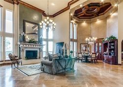 Pre-foreclosure in  FOX CROFT RD Norman, OK 73026