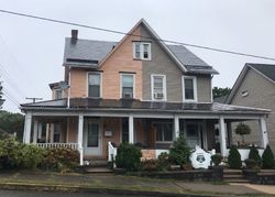 Pre-foreclosure in  N SCHANCK AVE Pen Argyl, PA 18072
