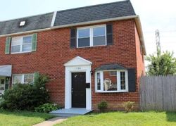 Pre-foreclosure in  MAPLE AVE Wilmington, DE 19805