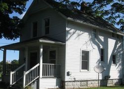 Pre-foreclosure in  CHICAGO AVE Lansing, MI 48915