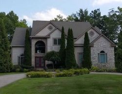 Pre-foreclosure Listing in LAKEWOOD SHORES DR HOWELL, MI 48843