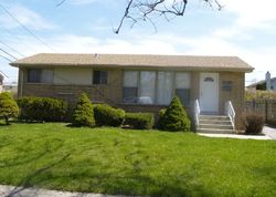  Iris Ln, Chicago Heights IL