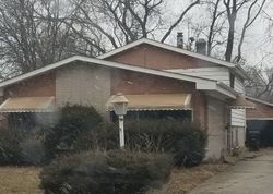 Pre-foreclosure in  HONORE AVE Markham, IL 60428