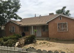 Pre-foreclosure Listing in S OWENS ST BAKERSFIELD, CA 93307