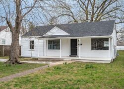 Pre-foreclosure in  S 1ST ST Louisville, KY 40214