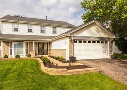 Pre-foreclosure in  WACO DR Carol Stream, IL 60188