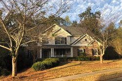 Pre-foreclosure Listing in HERITAGE TOWN PKWY CANTON, GA 30115