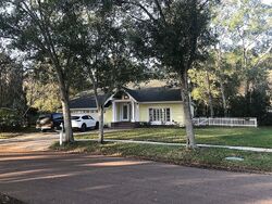 Pre-foreclosure in  WITLEY AVE Palm Harbor, FL 34685