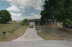 Pre-foreclosure in  LANTANA CIR Auburndale, FL 33823