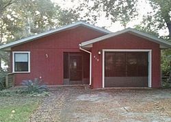  S Woodlawn Ave, Inverness FL