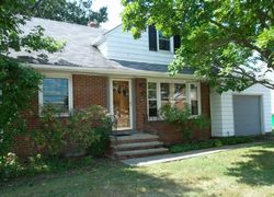  E 255th St, Euclid OH