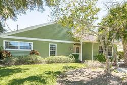  Cove Ln, Clearwater FL