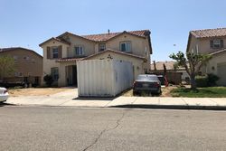 Pre-foreclosure in  EMERALD LN Lancaster, CA 93535