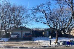 Pre-foreclosure in  S SCHMIDT RD Bolingbrook, IL 60440