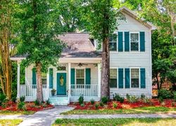 Pre-foreclosure in  SW 2ND LN Newberry, FL 32669