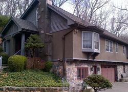 Pre-foreclosure in  BLINN RD Croton On Hudson, NY 10520