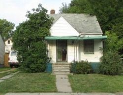 Pre-foreclosure in  MONICA ST Detroit, MI 48238