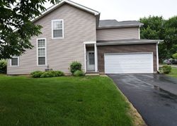Pre-foreclosure in  STEVEN CT Algonquin, IL 60102