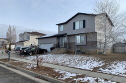 Pre-foreclosure in  N 1260 W Clearfield, UT 84015