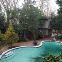  E Hillcrest Dr, Greenville SC
