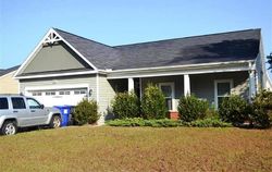 Pre-foreclosure in  WILLOW CRK Leland, NC 28451