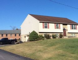 Pre-foreclosure in  ROCKRIDGE RD Paradise, PA 17562