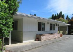 Pre-foreclosure in  W MAIN ST Rogue River, OR 97537