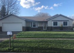 Pre-foreclosure Listing in SPRINGTIME DR OREGON, OH 43616