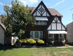  Hawthorne Ave, Lorain OH