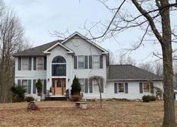 Pre-foreclosure in  GRAND MESA DR Effort, PA 18330