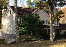 Pre-foreclosure Listing in SPRING HOUSE DR SAYLORSBURG, PA 18353