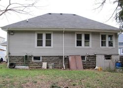 Pre-foreclosure Listing in COUNTY ST SOMERSET, MA 02726