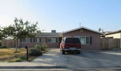 Pre-foreclosure in  SUZANNE LN Taft, CA 93268