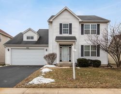 Pre-foreclosure in  FAYETTE DR Oswego, IL 60543