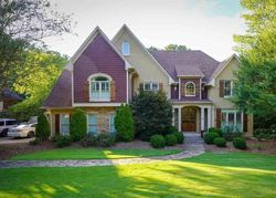 Pre-foreclosure in  TRACE RIDGE RD Birmingham, AL 35244