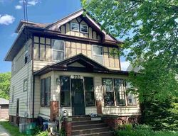 Pre-foreclosure in  MONROE ST Galesburg, IL 61401