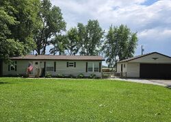  Cottonwood Dr, Maxwell IN