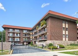 Pre-foreclosure Listing in MAYFIELD AVE APT S206 OAK LAWN, IL 60453