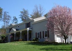 Pre-foreclosure Listing in FAIRVIEW RD FRENCHTOWN, NJ 08825