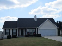 Pre-foreclosure in  RIVER VIEW CT Hampton, GA 30228